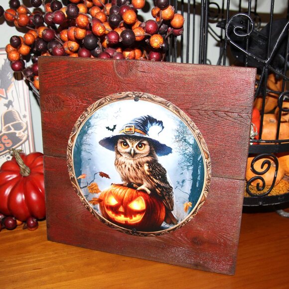 Adorable Witch Owl on Jack-O-Lantern Pumpkin Halloween Wall Decor Plaque Sign - Picture 1 of 6